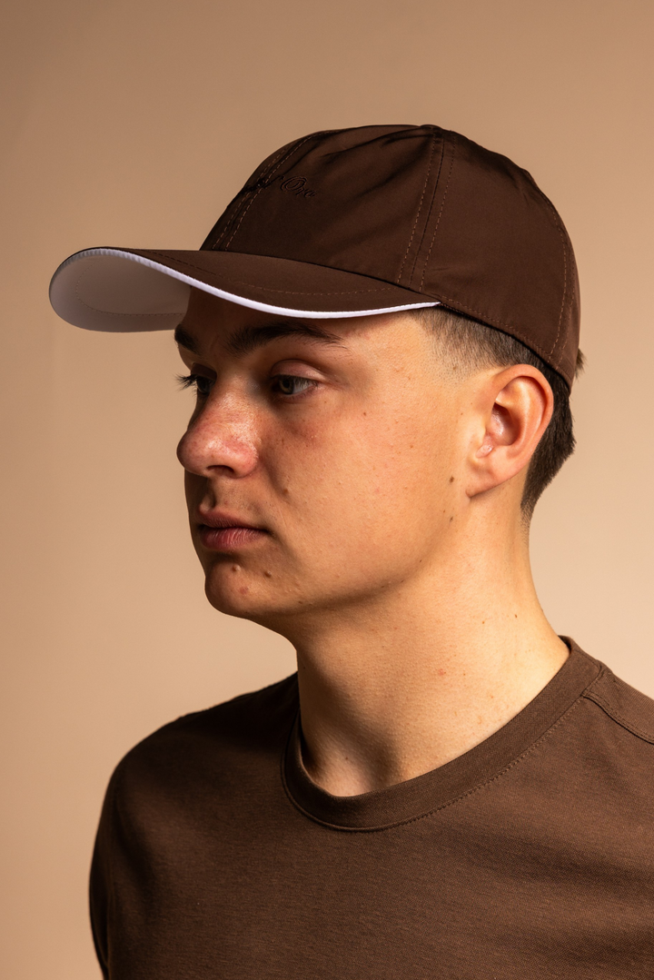 Cappello Lucente